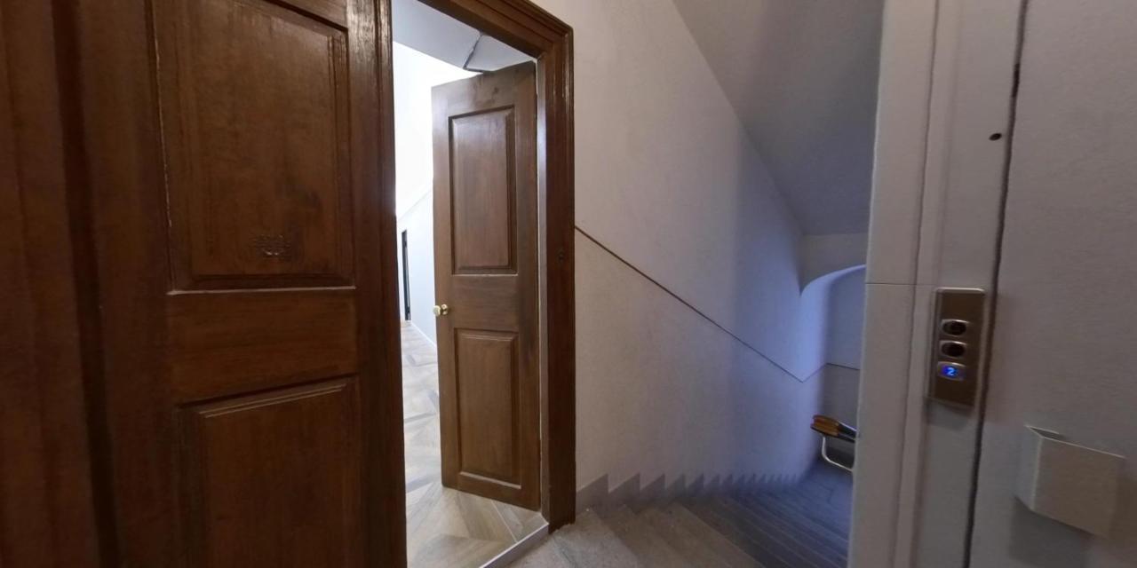Апартаменты Via Battisti 13 Триест Экстерьер фото